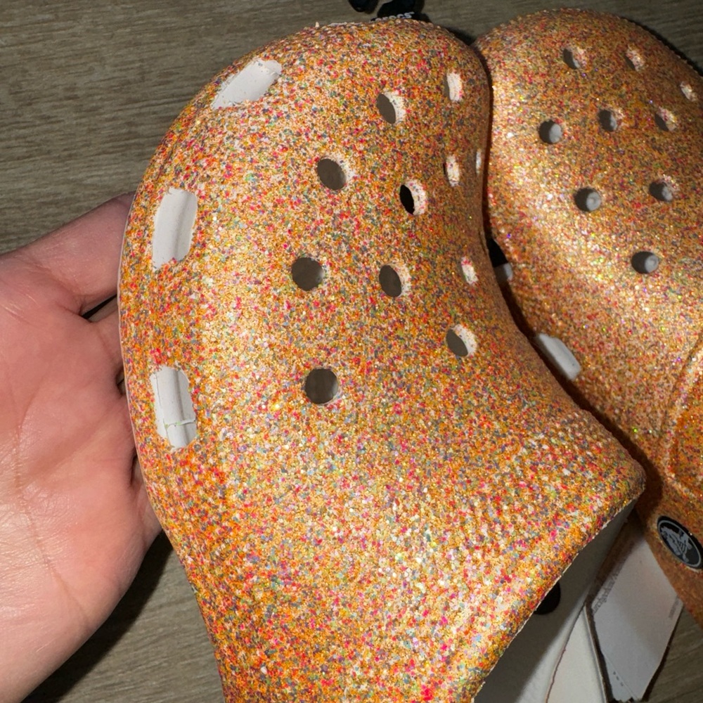 Crocs 🧡 - Picture 5 of 5